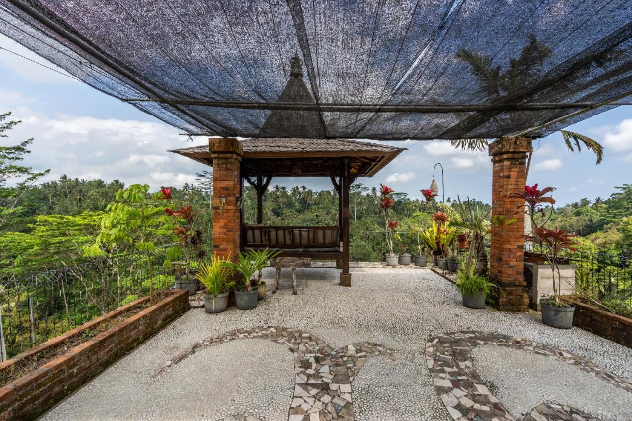 Tirta Asri Ubud Villa ภายนอก รูปภาพ