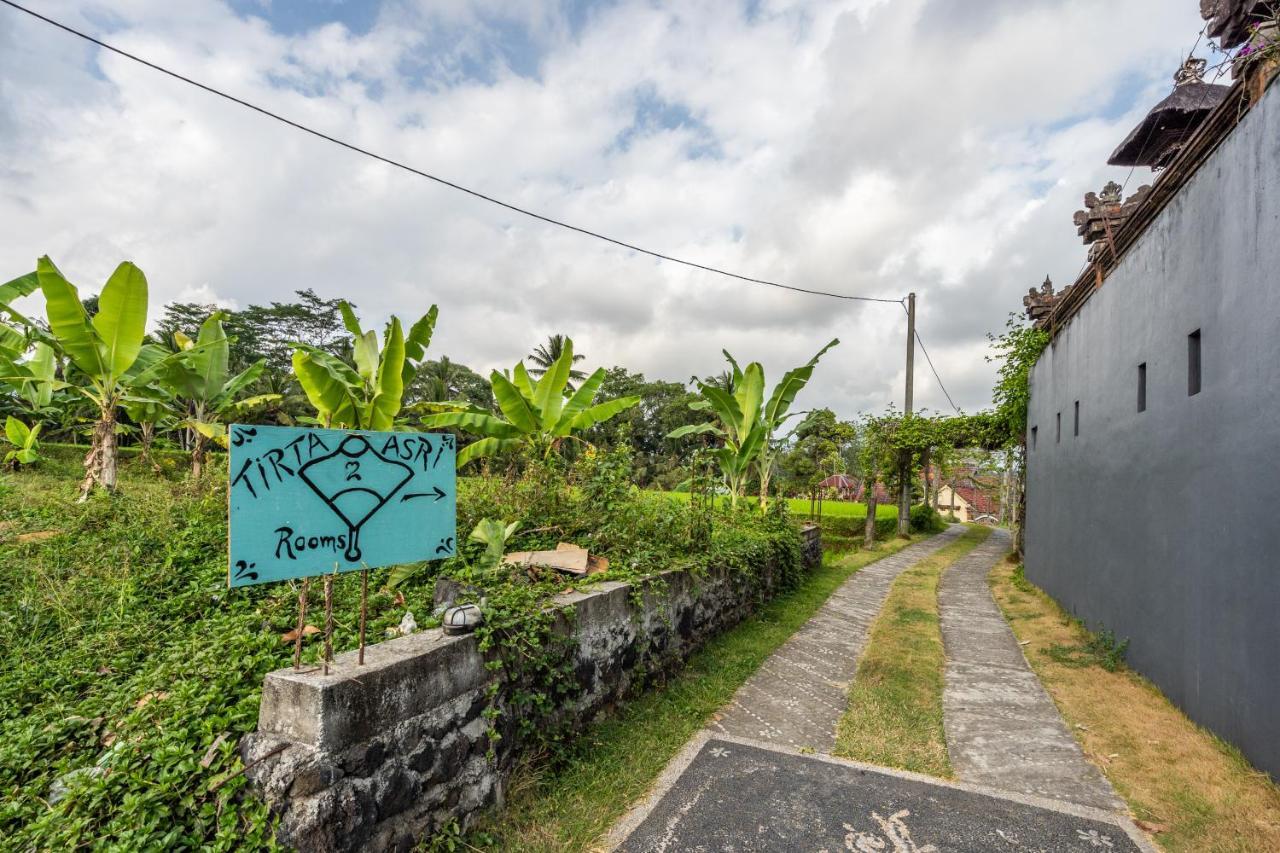 Tirta Asri Ubud Villa ภายนอก รูปภาพ